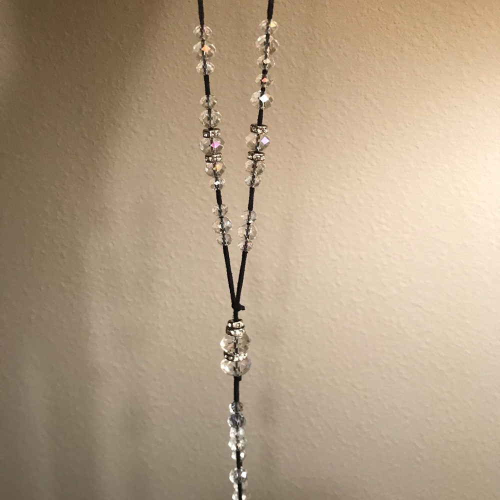 Shiny crystal necklace with svarorski spacers